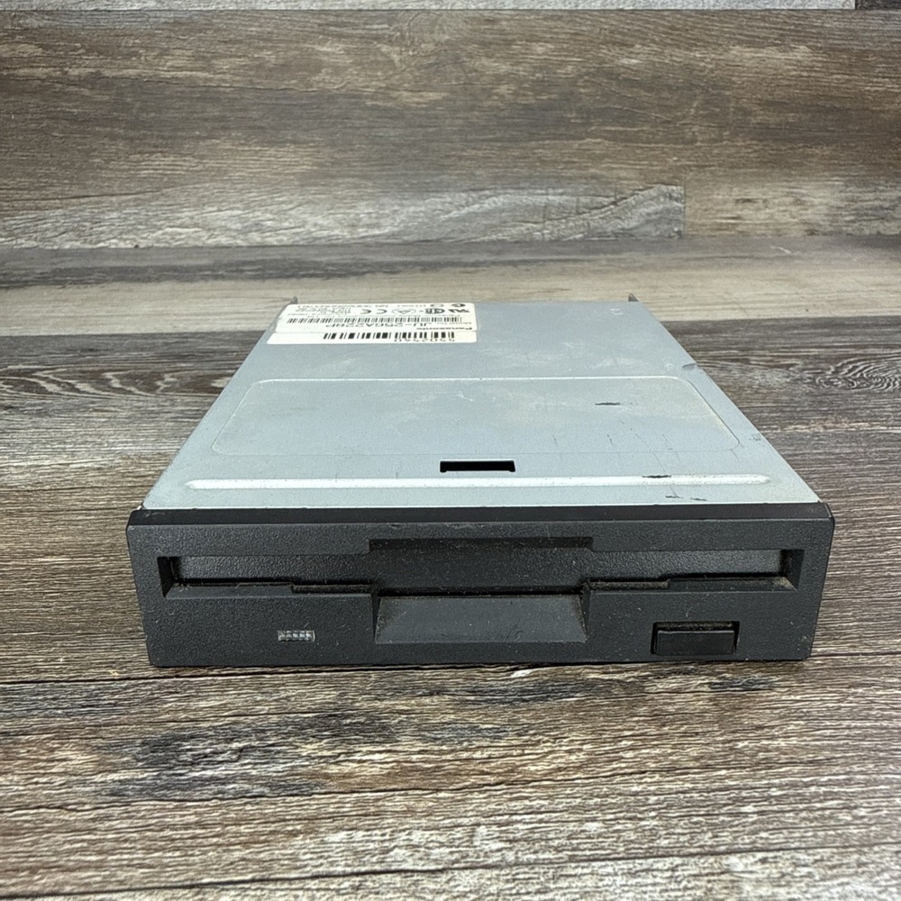 Panasonic JU-256A228P 5502540 Internal 3.5" 1.44MB Floppy Drive Untested